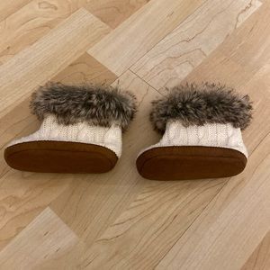 Janie and Jack booties, baby size 2